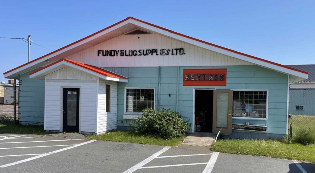 1-storey commercial building for sale